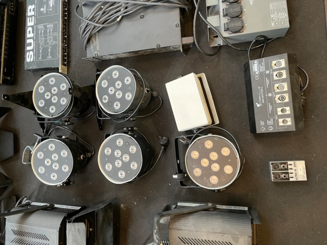 1209097-5 Collection with stage, sound & lighting equipment