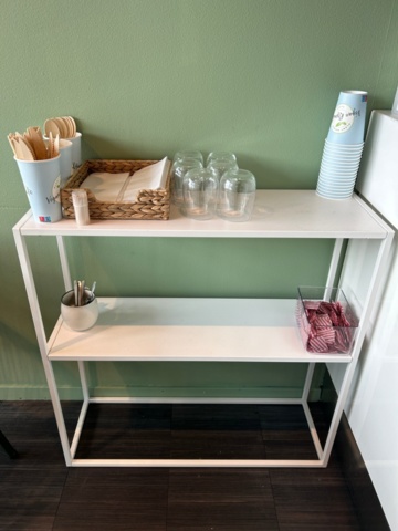 1153729-7 Havredryck, kaffe och mindre sidobord