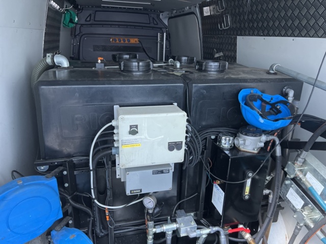 1205421-41 Washing machine Mercedes-Benz Sprinter 519 -2015