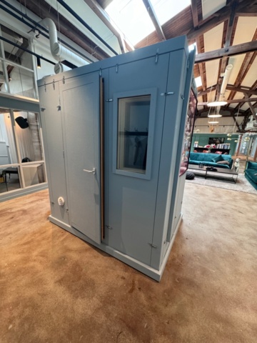 1219677-1 Soundproof studio, demountable approx. 2x1.5m