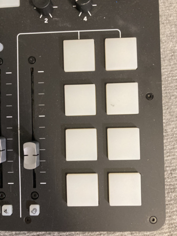 1200454-7 RØDE Class-A Servo Biased Preamps with Aphex