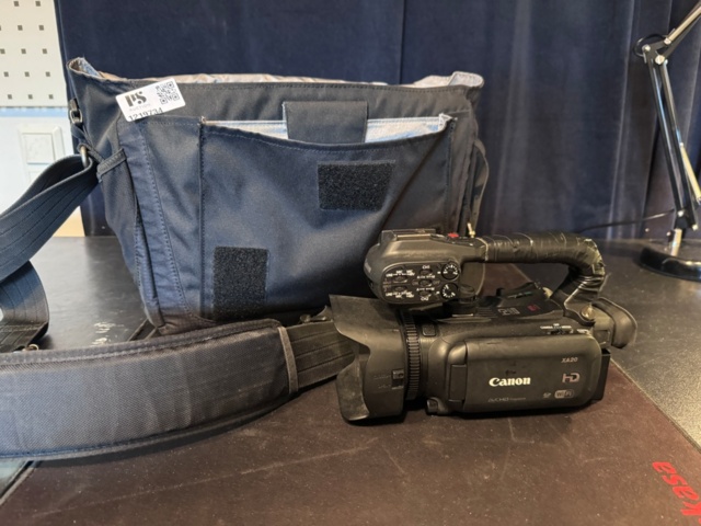 1219734-1 Film camera, Canon XA20