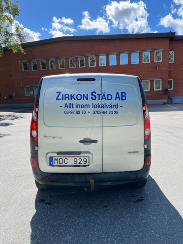 1227414-6 Renault Kangoo Express 1.6 E85 -2012