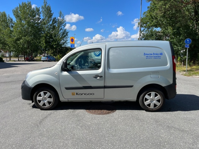 1227414-8 Renault Kangoo Express 1.6 E85 -2012