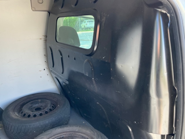 1227414-23 Renault Kangoo Express 1.6 E85 -2012