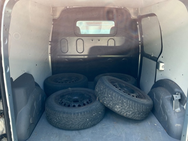 1227414-29 Renault Kangoo Express 1.6 E85 -2012