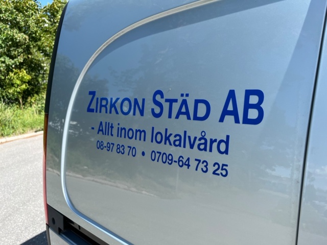 1227414-54 Renault Kangoo Express 1.6 E85 -2012