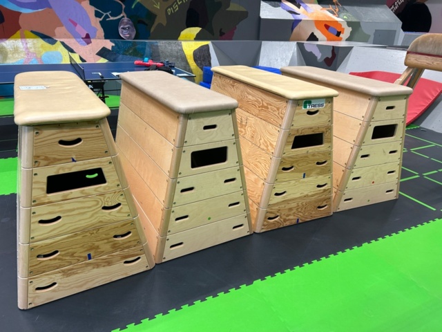 1153738-2 6st gymnastikplintar