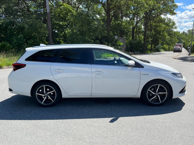 1227415-4 Toyota Auris Touring Sports Hybrid e-CVT - 2017