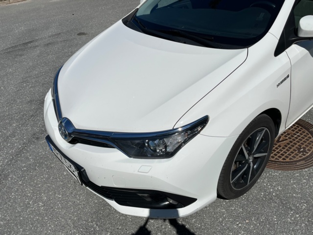 1227415-9 Toyota Auris Touring Sports Hybrid e-CVT - 2017