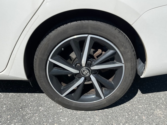 1227415-15 Toyota Auris Touring Sports Hybrid e-CVT - 2017