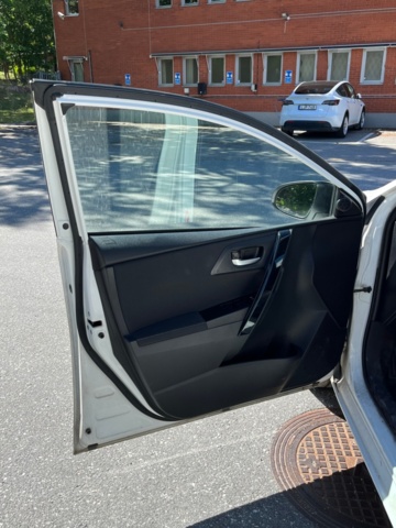 1227415-29 Toyota Auris Touring Sports Hybrid e-CVT - 2017