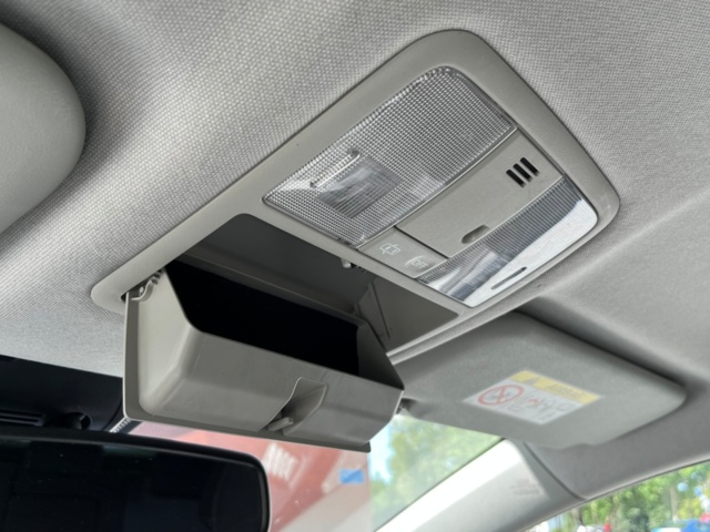 1227415-43 Toyota Auris Touring Sports Hybrid e-CVT - 2017