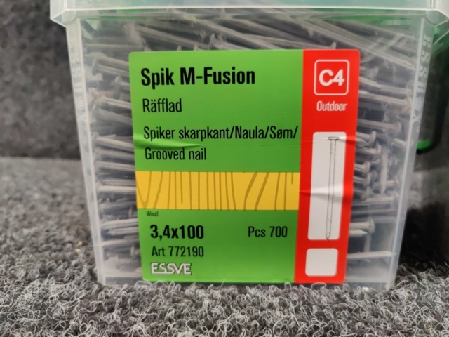 1226998-2 1400 pcs Nail grooved Essve 3.4x100 mm