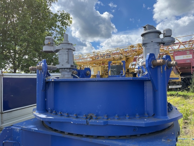 1214884-62 Tower crane Potain H30/40C