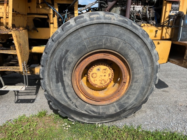 1214895-11 Wheel loader Volvo LM 1640 -1970