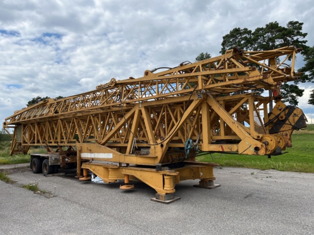 1214898-1 Semi-mobile tower crane, Liebherr 112K -1996