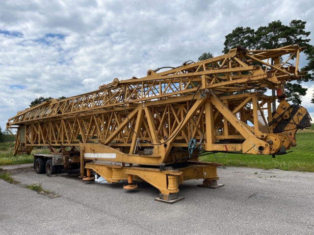 1214898-2 Semi-mobile tower crane, Liebherr 112K -1996