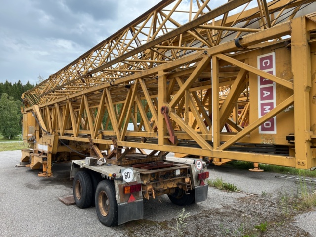 1214898-18 Semi-mobile tower crane, Liebherr 112K -1996
