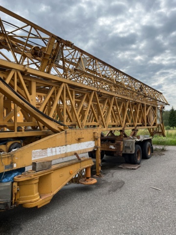 1214898-29 Semi-mobile tower crane, Liebherr 112K -1996