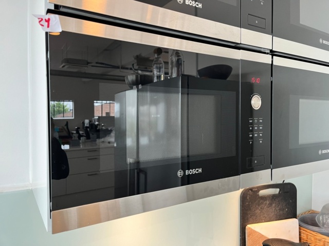 1228687-1 Microwave oven Bosch TM820H7F (No. 24)