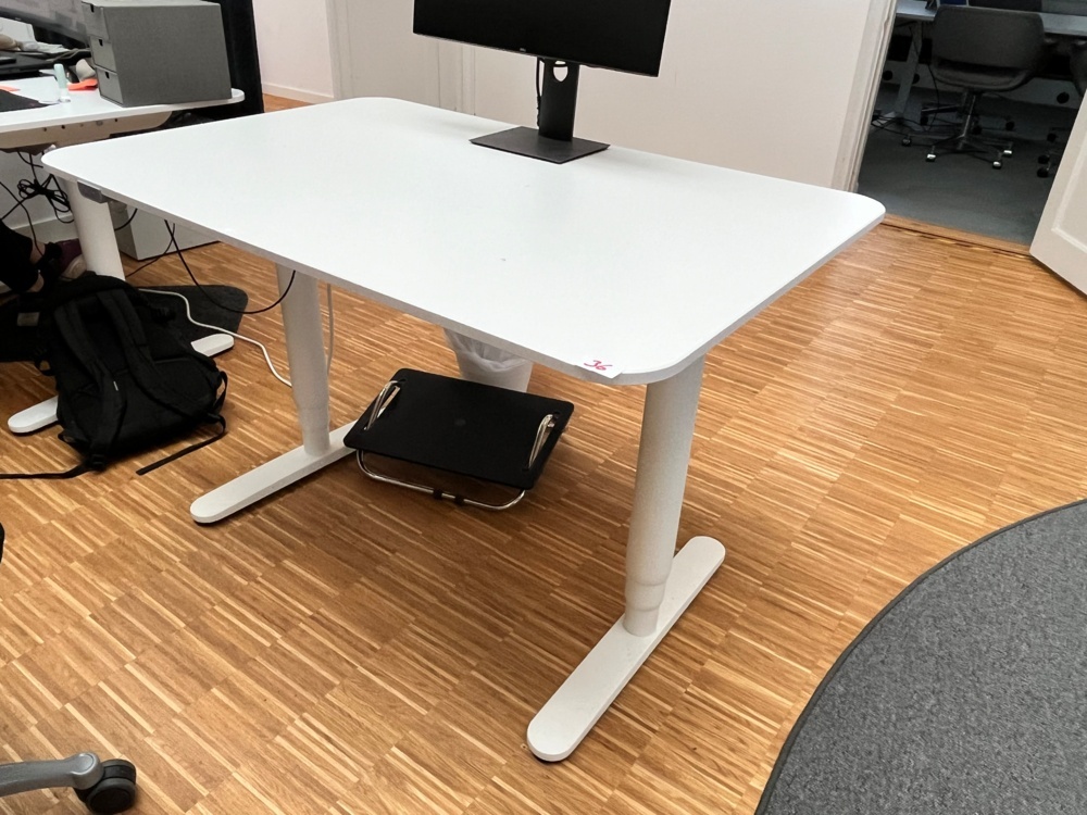Electric desk BEKANT Sit/stand desk, white, 120x80 cm: (No. 39)