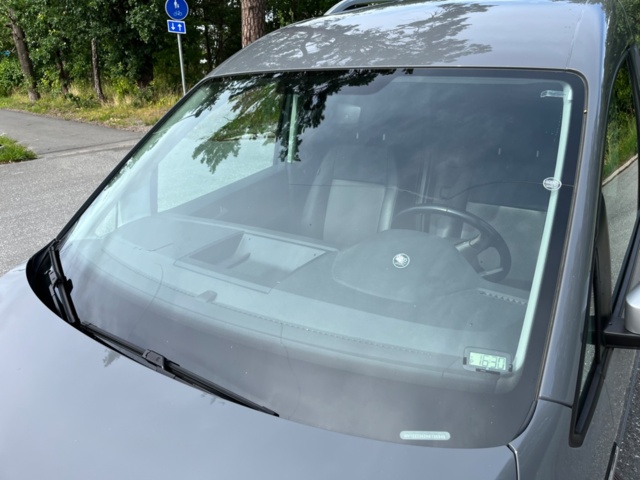 1227416-11 Volkswagen Caddy Alltrack Van -2017