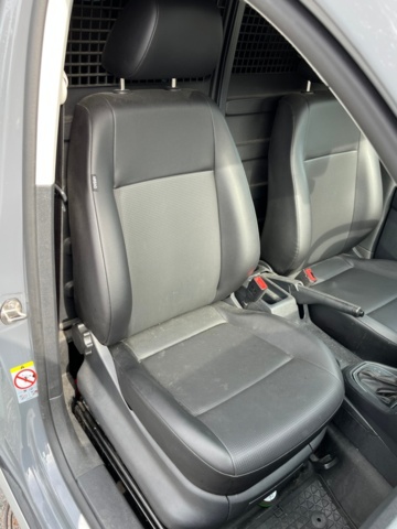 1227416-50 Volkswagen Caddy Alltrack Van -2017