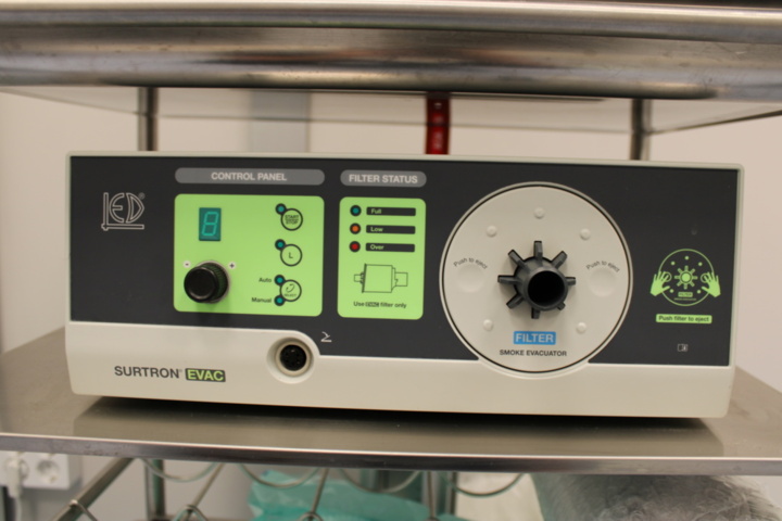 1151736-3 Surgical machine with filter & trolley - LED SpA Surtron 160 -2018