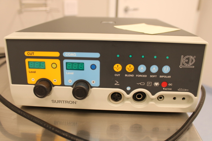 1151736-2 Surgical machine with filter & trolley - LED SpA Surtron 160 -2018