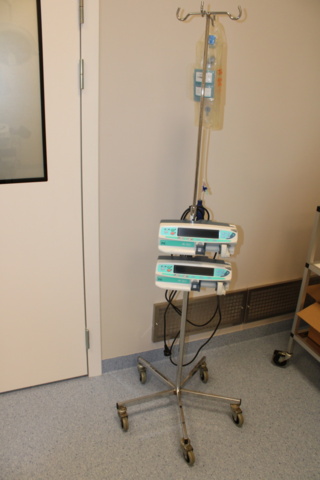 1151777-4 Medicine pumps 2 pcs Alaris Plus PK, incl. stand