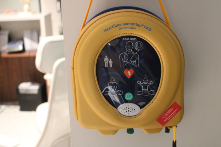 1223491-1 Defibrillator HeartSine samaritan PAD SAM 500P