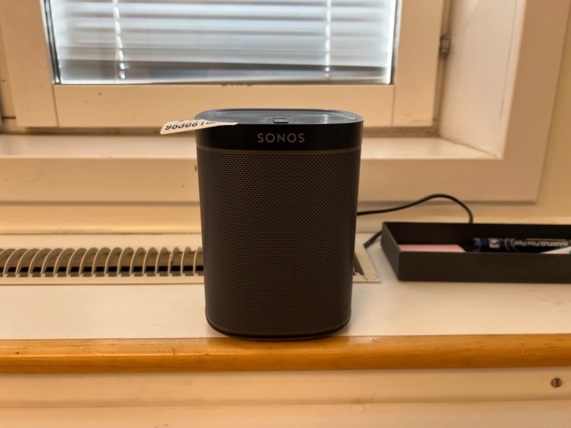 953081-1 Sonos PLAY:1
