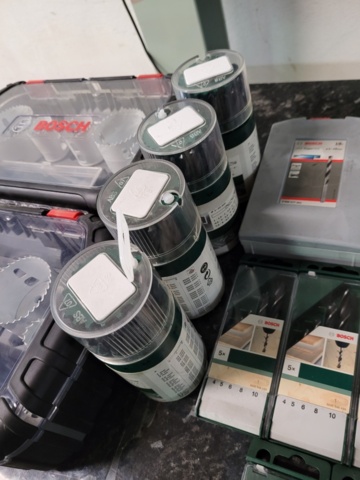 1222485-3 Bosch Drill Kit