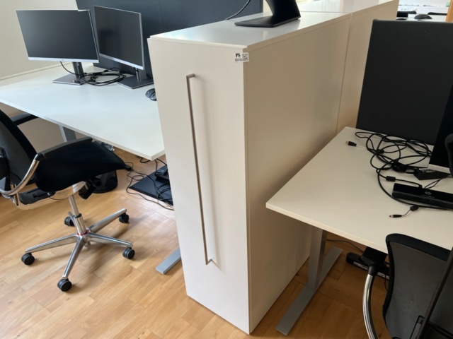 953103-4 Kontorsmöbler 2st-elektriskt höj och sänkbart skrivbord