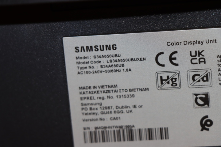 1173728-4 Curved screen Samsung 34 tum