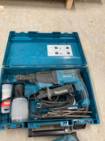 1214943-7 Stort lager med elhandverktyg/maskiner - Makita