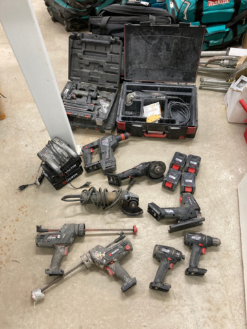 1214946-1 Collection of electric hand tools & accessories - Würth