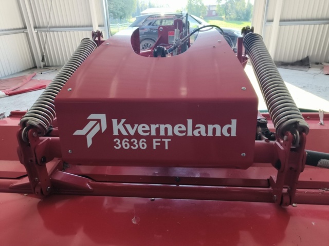 1129796-28 Frontslåtter Kverneland 3636FT  -2017
