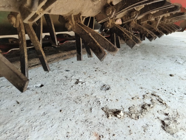 1129796-32 Frontslåtter Kverneland 3636FT  -2017