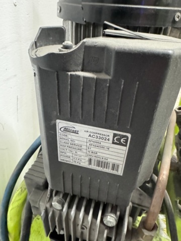 962952-18 Semi-automatic Twist Wrap Machine EFFE3ti Spinny S500