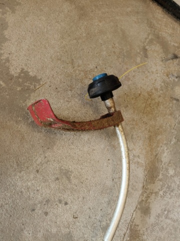 1129808-3 Grass Trimmer & Chainsaw Jonsered