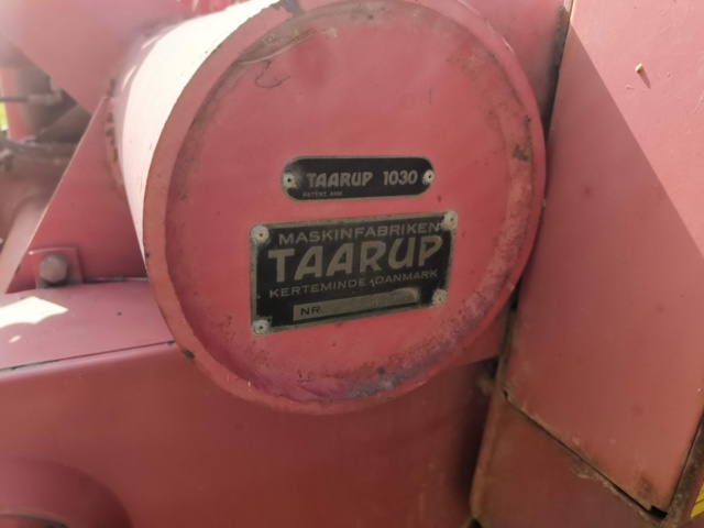 1129825-9 Self-loading trailer Taarup 1030