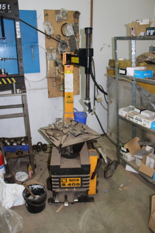 1224027-1 Tire inverting machine Sice S405 -1997