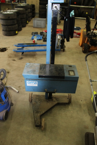 1224046-1 Ljusinställningsmaskin OMA 684 -2001