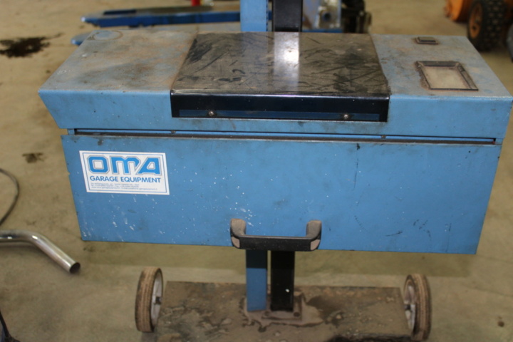 1224046-2 Ljusinställningsmaskin OMA 684 -2001