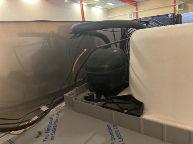 1205441-9 Stainless double fridge - MEC cold