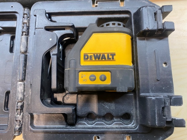 1231354-2 Cross laser DEWALT DW087
