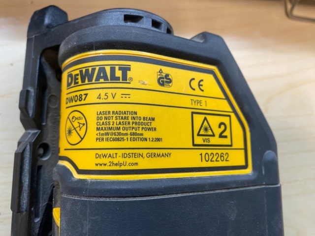 1231354-3 Cross laser DEWALT DW087