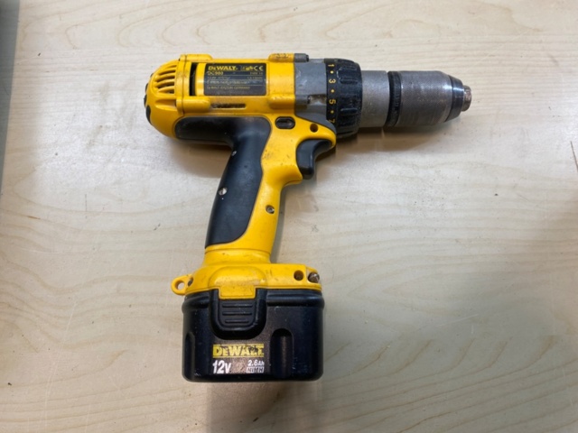 1231369-3 Screwdriver DEWALT DC980